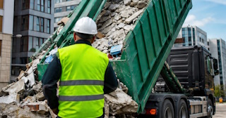 Вывоз строительного мусора в Ижевске: услуги лицензированной компании — ПроМусор